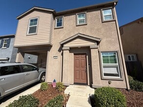 Building Photo - 700 Ashwick Loop