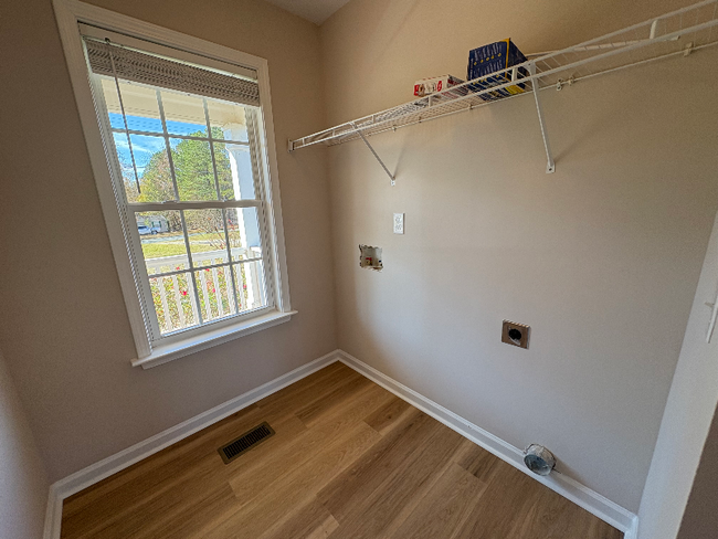 Foto del edificio - 342 Massengill Pond Rd