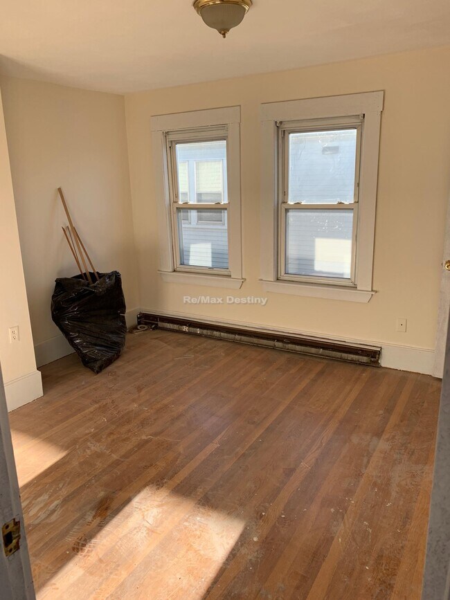 Foto del edificio - 236 Cedar St