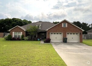 Building Photo - 806 Legacy Dr