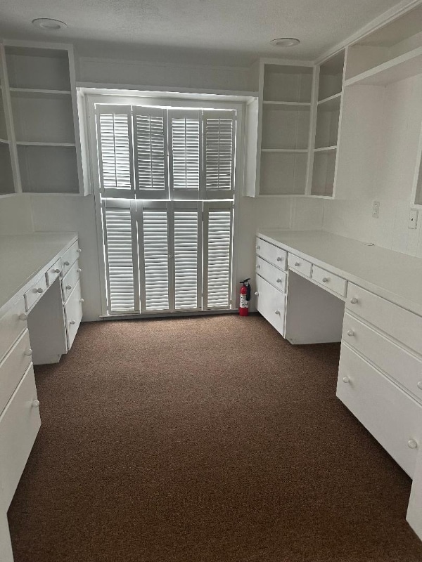 Foto del edificio - 10220 Marsh Ln