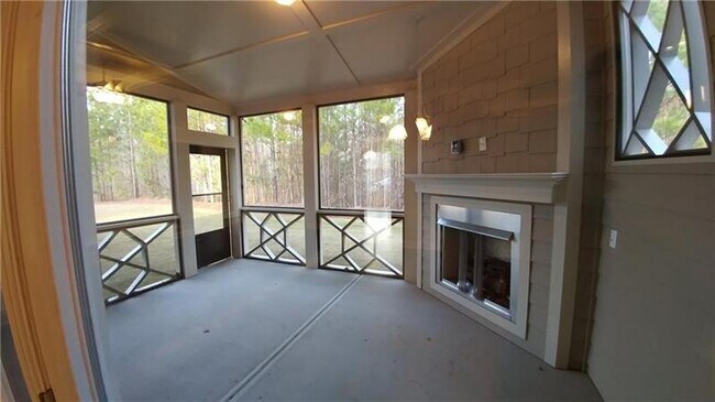 Building Photo - 5801 Markwell Ridge Dr