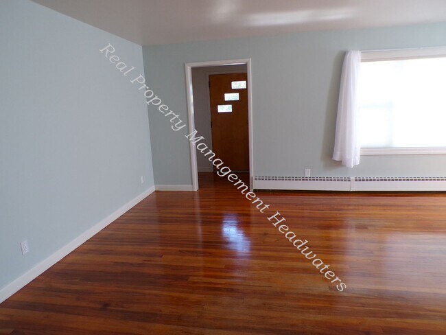 Foto del edificio - 3 Bedroom House for Rent