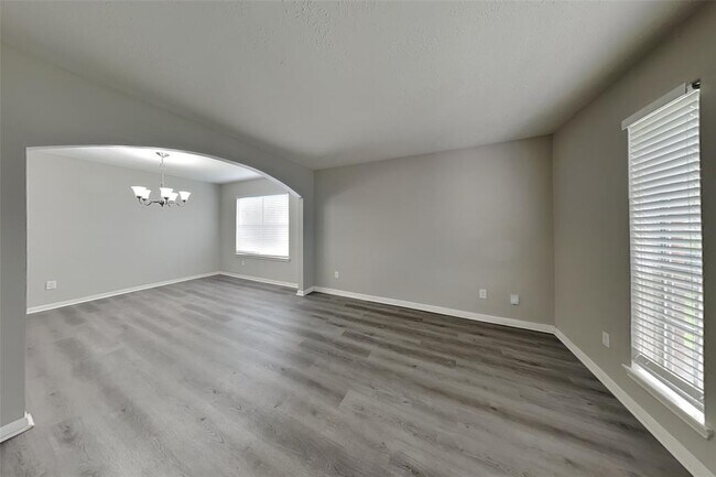 Building Photo - 16322 Jast Dr