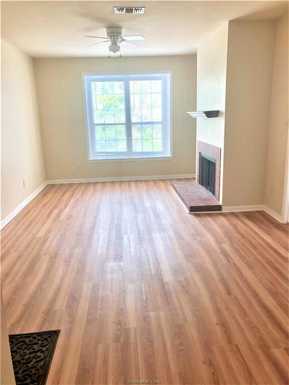 Building Photo - 400 Nagle St