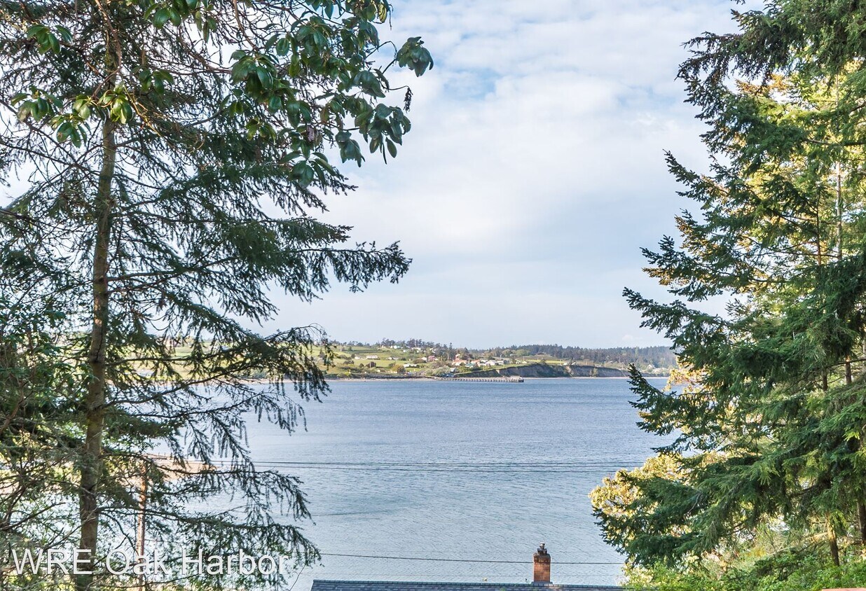 Primary Photo - 2 br, 2 bath House - 2172 W. Madrona Way