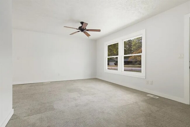 Foto del edificio - 1206 Aurora Way