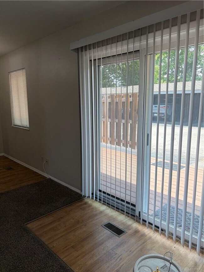 Foto del edificio - 6078 Norwell Dr