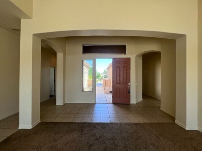 Foto del edificio - 3 Bedroom Laughlin Ranch Gated Golf Community Gated entrance, Golf Community