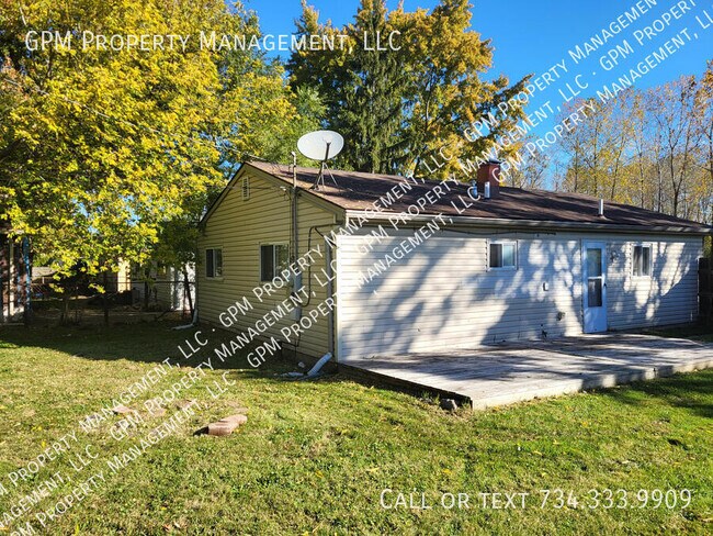 Building Photo - Nice Ranch in Taylor