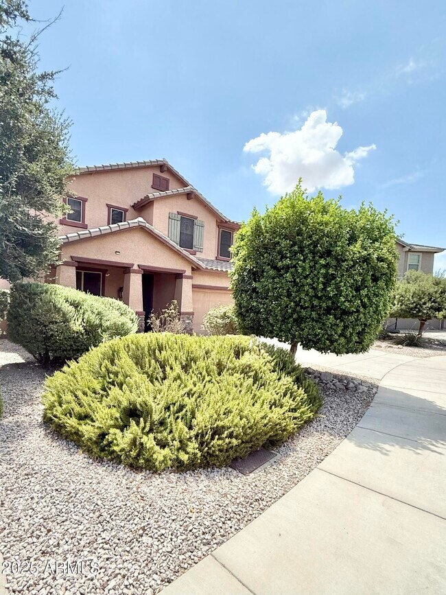 Building Photo - 4559 S Antonio