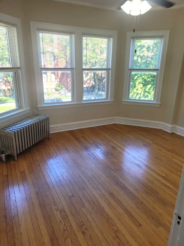 Foto del edificio - 6542 W Dickens Ave