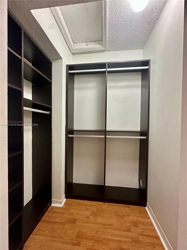 Foto del edificio - 12661 SW 54th Ct