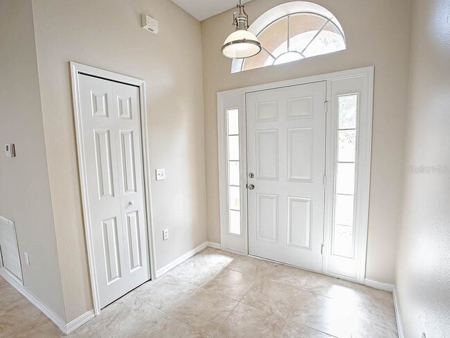 Foto del edificio - 2139 Sandridge Cir