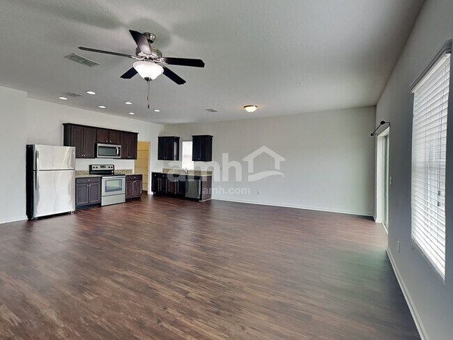 Building Photo - 4741 Osprey Way