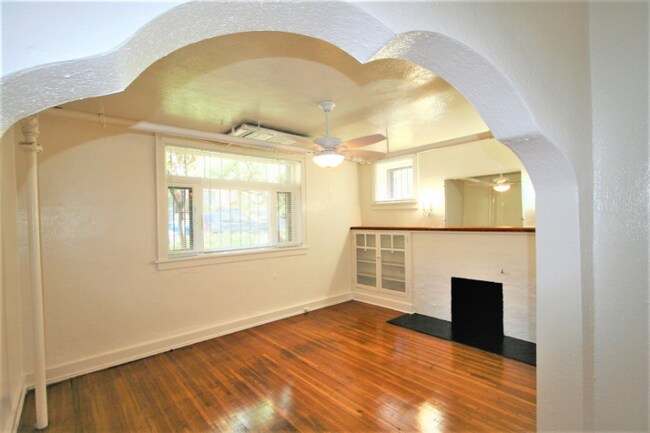 Foto del edificio - 1125 N Marion St