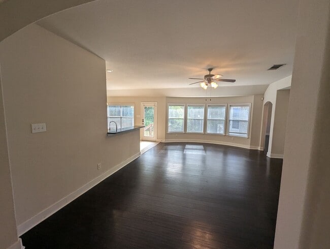 Building Photo - Forest Creek Gem: Spacious 4?Bed • 2?Bath ...