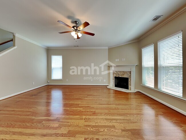 Foto del edificio - 162 Grayson Ave