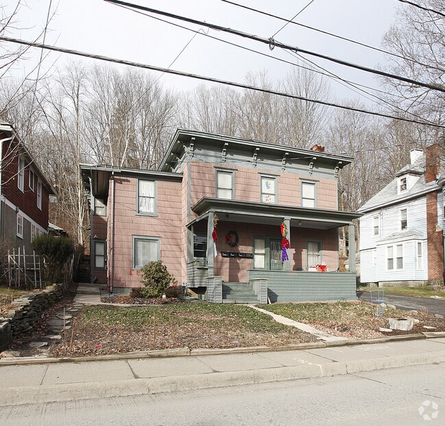 15 West St, Oneonta, NY 13820 Apartments Oneonta, NY