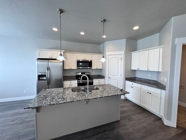 Foto del edificio - 14541 S Juniper Shade Dr