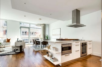 Building Photo - 1555 Blake St