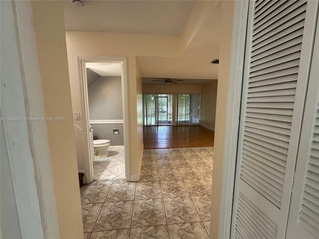 Building Photo - 8005 Lagos de Campo Blvd