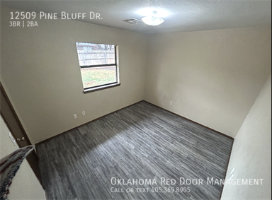 Foto del edificio - 12509 Pine Bluff Dr