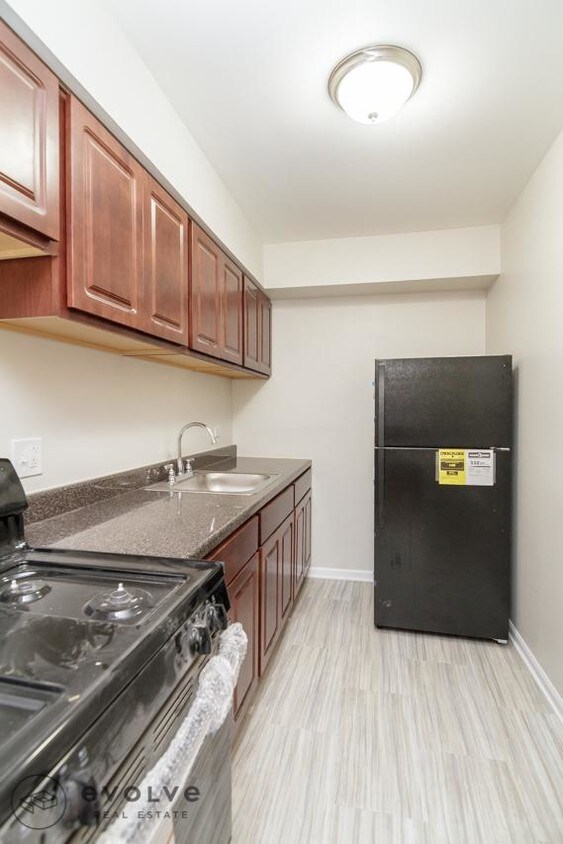 Foto principal - 1025 W Hollywood Ave