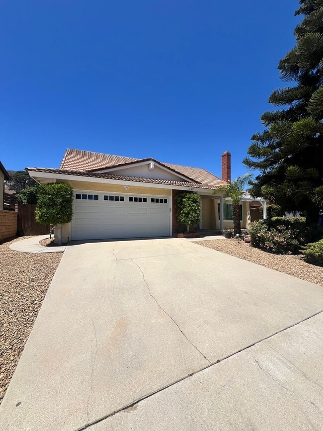 Building Photo - 747 Leavens Ct