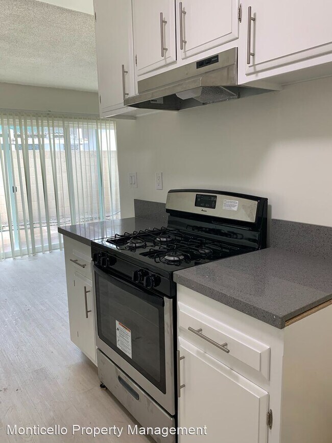Foto del edificio - 2126 E Almont Ave