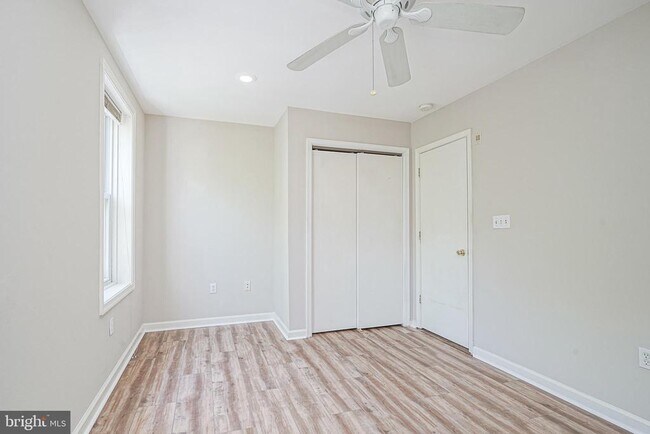 Foto del edificio - 758 S 15th St