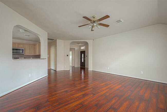 Foto del edificio - 11814 Copperas Creek Dr