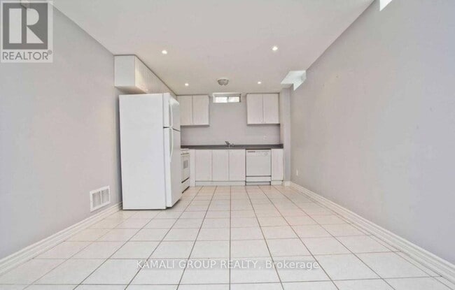 Photo du bâtiment - 175 Estate Garden Dr