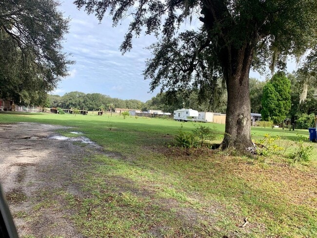 Building Photo - 17028 FL-674