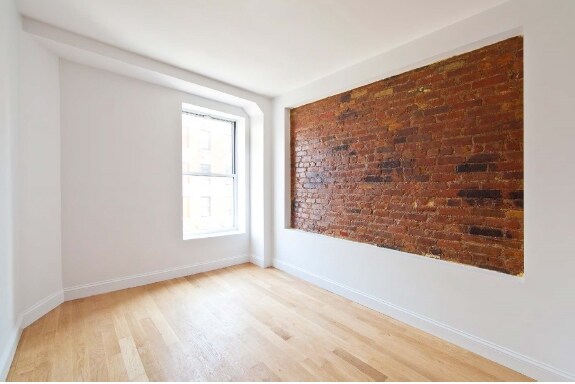 Interior Photo - 444 E 13th St