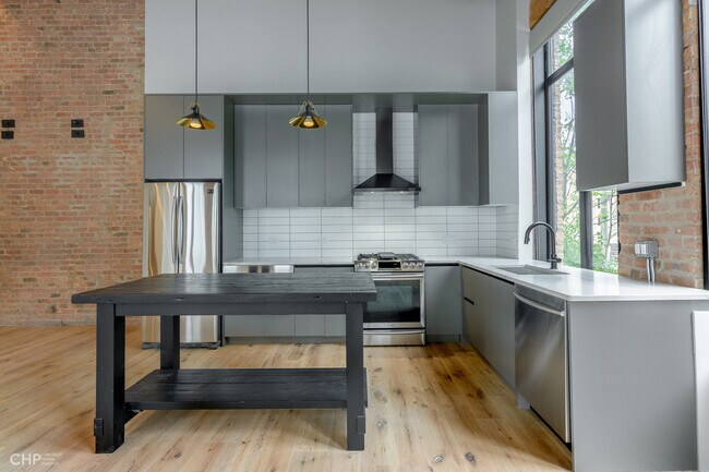 Foto del edificio - 729 N Sangamon St