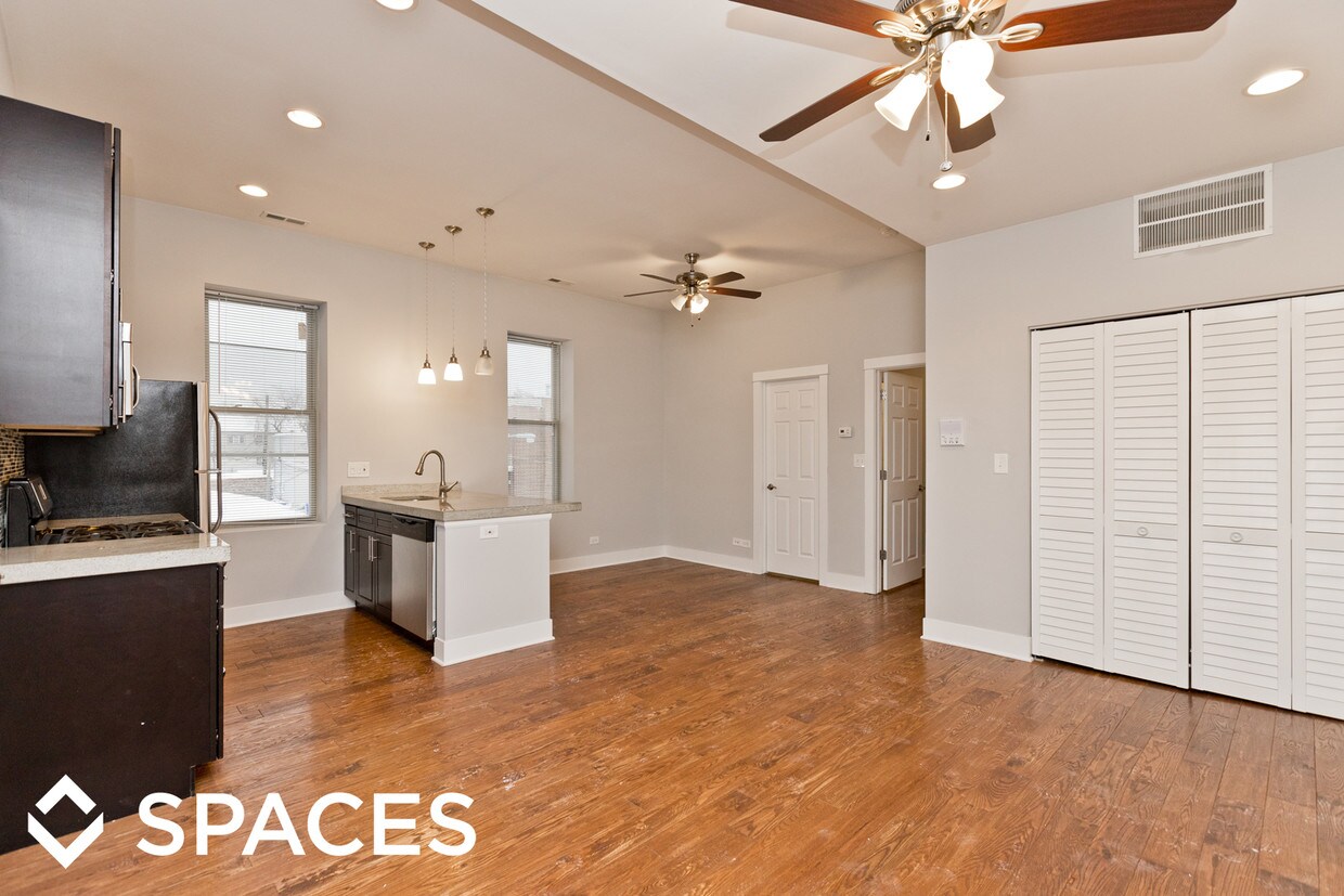 Foto principal - 1501 W Superior St