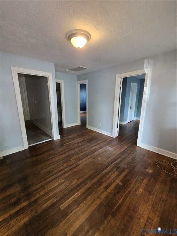 Foto del edificio - 2117 Clarke St