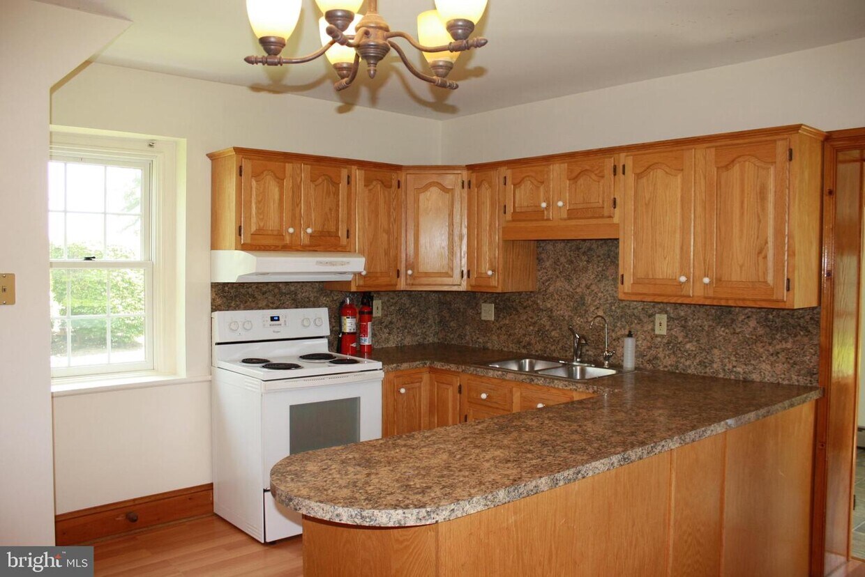 1288 Doe Run Rd, Coatesville, PA 19320 House Rental in Coatesville