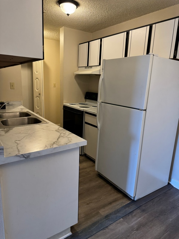 Photo - 10211 Ura Ln