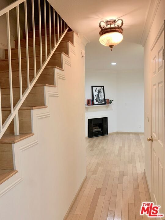 Building Photo - 4189 Vineland Ave