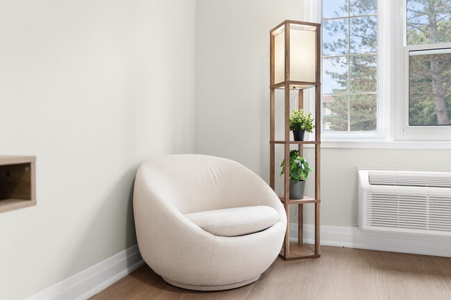 Photo du bâtiment - Brand New Studio Apartment for Rent