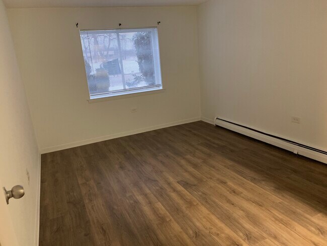 Foto del edificio - 1227 E Long Valley Dr