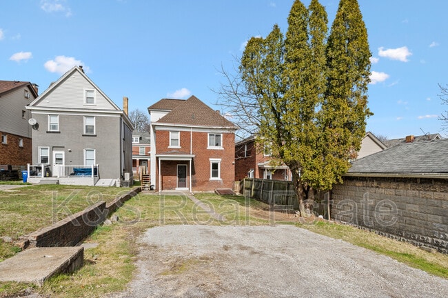 Building Photo - 1510 Berkshire Ave