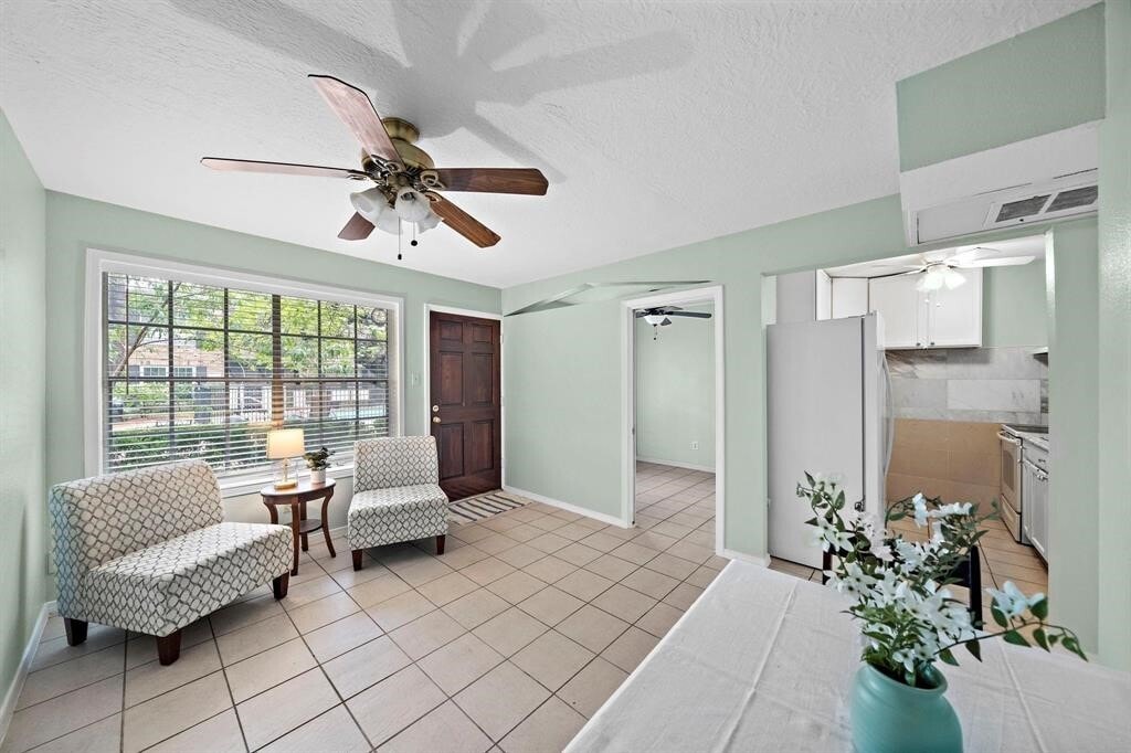 Foto principal - 3224 Timmons Ln