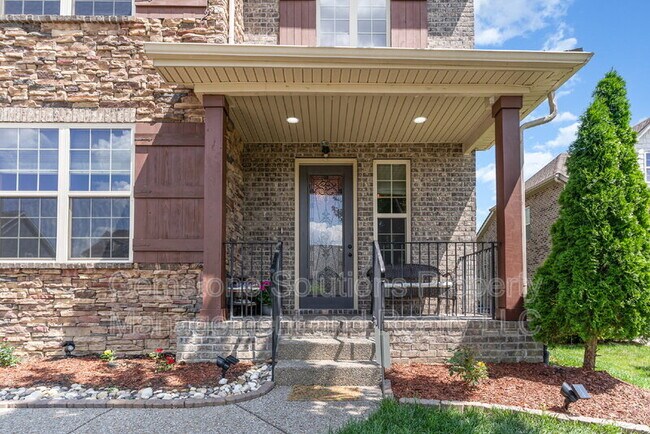 Foto del edificio - 76 Molly Bright Ln