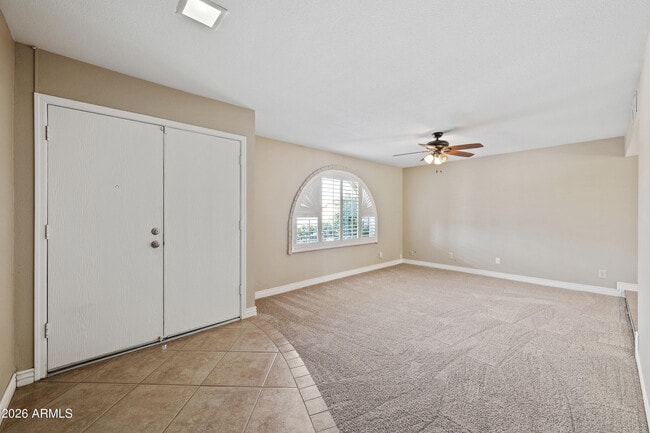 Building Photo - 3735 W Aire Libre Ave