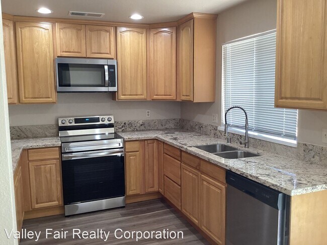 Building Photo - 3 br, 2 bath House - 2858 COY DRIVE COUNTY...