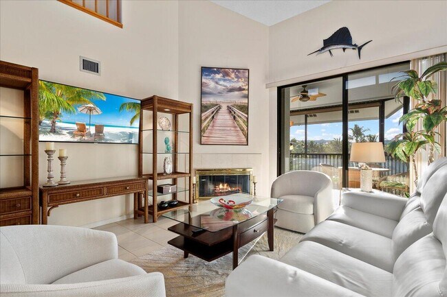 Foto del edificio - 143 Bay Colony Dr N