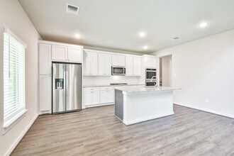 Building Photo - 118 Prairie Dawn Cir